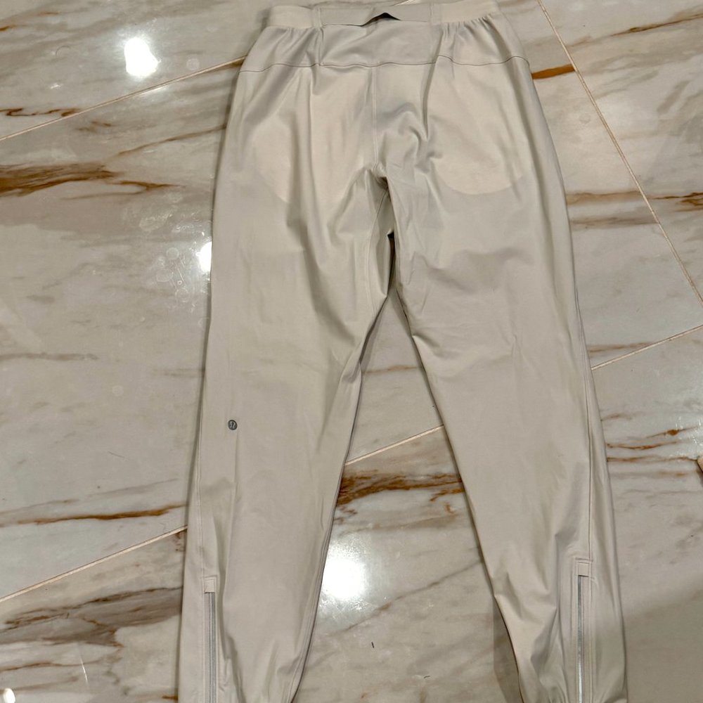 Lululemon Men’s Surge Joggers - XS (29-30”) White - New